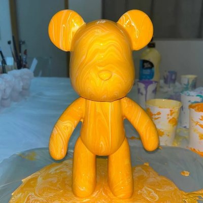 Флюидный медвежонок fluid bear bearbrick, 23 см, с красками YELLOW YELL23 фото