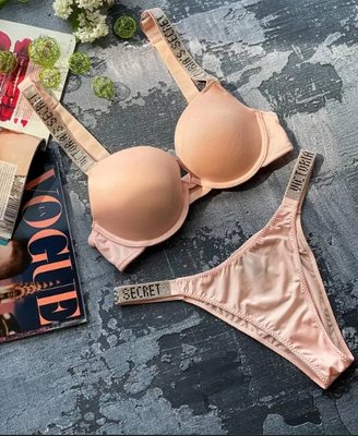 Комплект білизни мегастильний від Victoria's Secret, бежевий 1234к3 фото