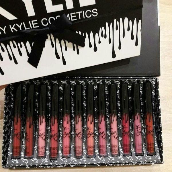 Набір матових рідких помад 12 штук Kylie Matte Lipstick! Суперстійка помада! 3811129 фото